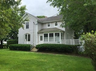 4518 E 2000n Rd, Kankakee, IL 60901