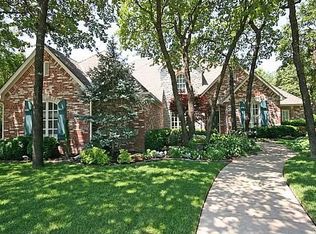 3809 Creek Bank Rd, Edmond, OK 73003