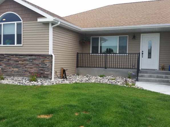 1527 Tania Cir, Billings, MT 59105