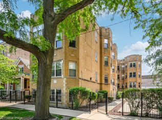 3019 W George St APT 3A, Chicago, IL 60618