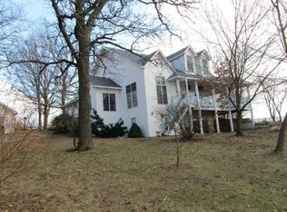 19032 Mayfield Rd, Raymondville, MO 65555