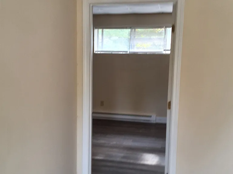 800 Huffine Rd #6 — Photo 6