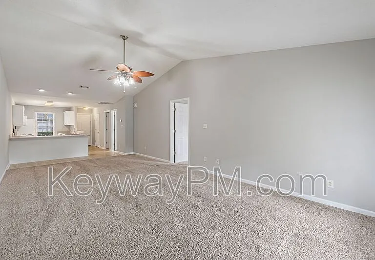 1006 Bertram Rd — Photo 5