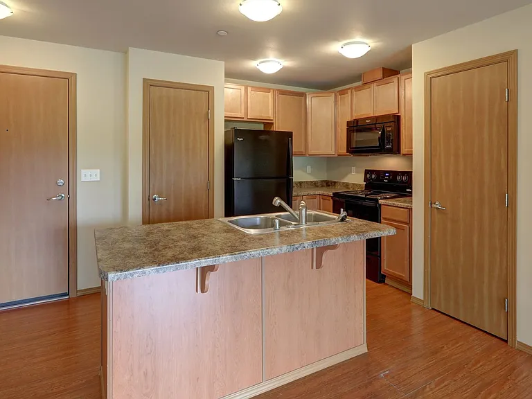 DubSea Apartments — Photo 19