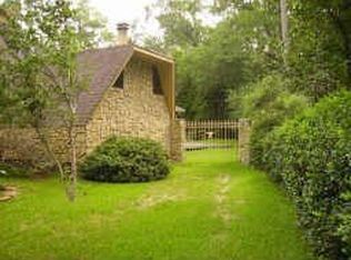 16614 Creeksouth Rd, Houston, TX 77068