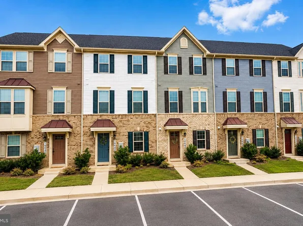 10642 Saponi Dr, New Market, MD 21774