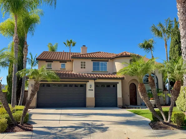 2207 Vista Chaparral, Carlsbad, CA 92009