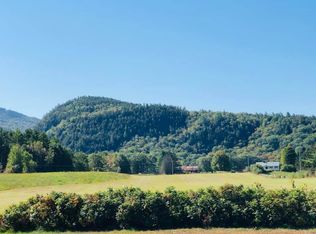 984 Quincy Rd, Rumney, NH 03266