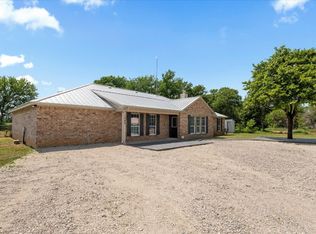 1049 Ballew Springs Rd, Weatherford, TX 76088