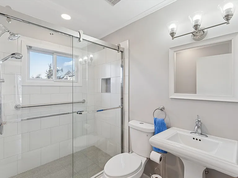 7 Cove Ln — Photo 9