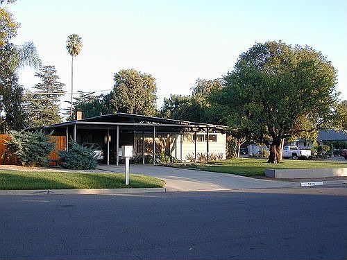 5470 N 6th Street