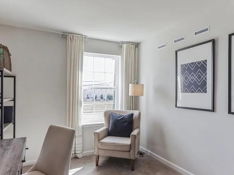 126 Corolla Dr — Photo 10