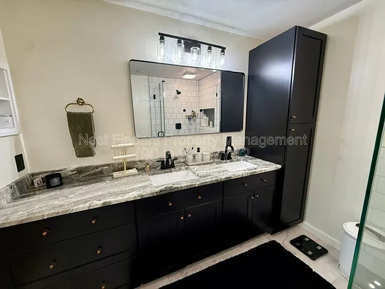 349 Melissa Ray Dr — Photo 16