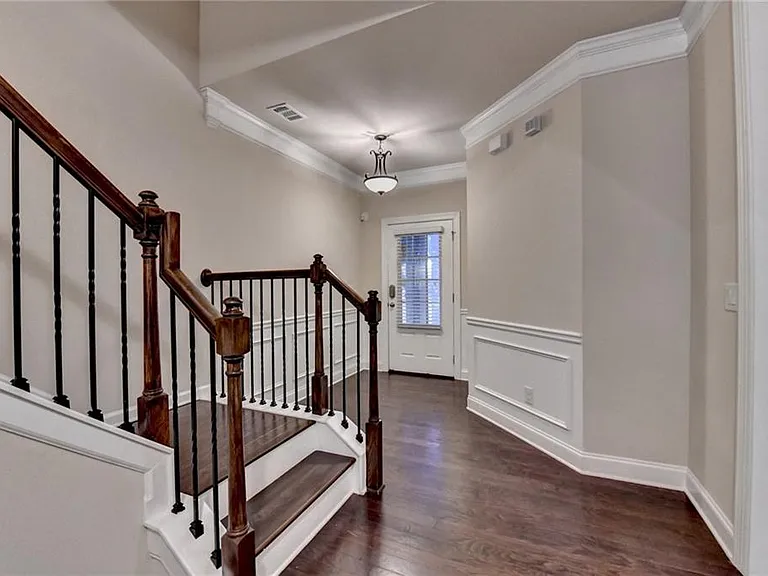 11619 Davenport Ln — Photo 20