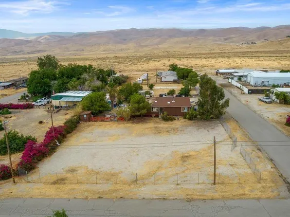 1 Elkhorn St, Maricopa, CA 93252