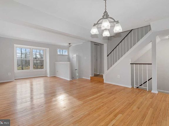 4th image of 3854 Angelton Ct