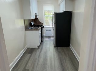 2470 E 1st St #3D, Brooklyn, NY 11223