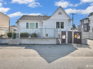 2409 SW Findlay St, Seattle, WA 98106