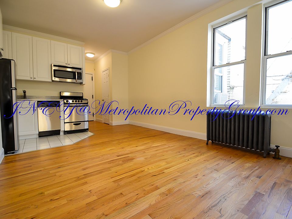 1st image of 117 W 13th St #69JN