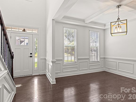 5th image of 2377 Seagull Dr