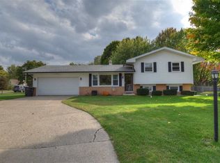 1833 E Hively Ave, Elkhart, IN 46516