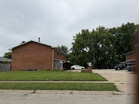 2nd image of 312 Riley Dr