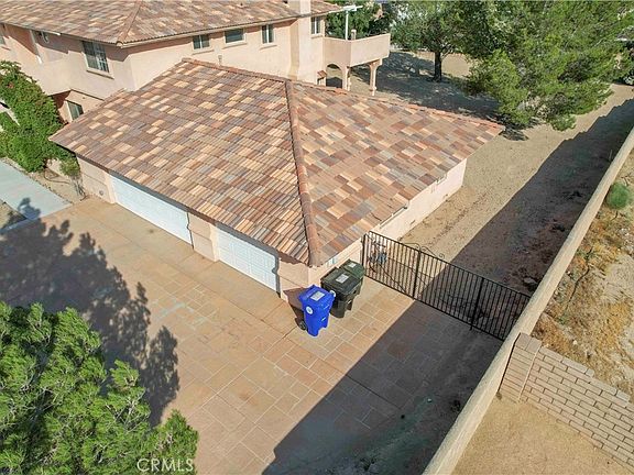 4th image of 18633 Kamana Rd
