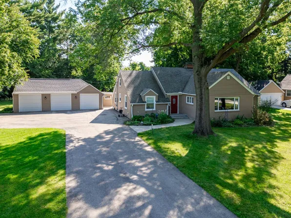 1671 Indian Rd, Beloit, WI 53511