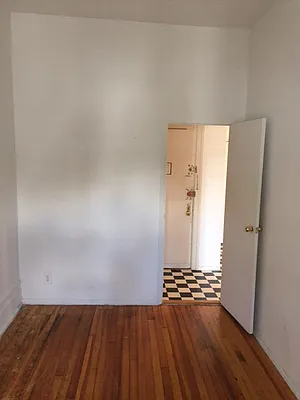 Rented by AJ Clarke | media 12