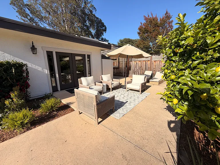 2826 Loraine Ln — Photo 41