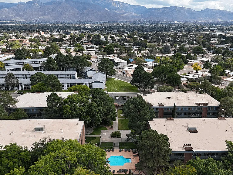 Convenient Albuquerque Location
