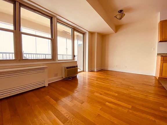4th image of 123-12 83rd Ave #P1
