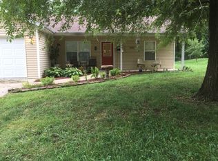 418 W Court St, Eldon, MO 65026