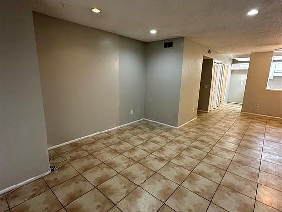 3rd image of 9030 Newport Ave APT 19
