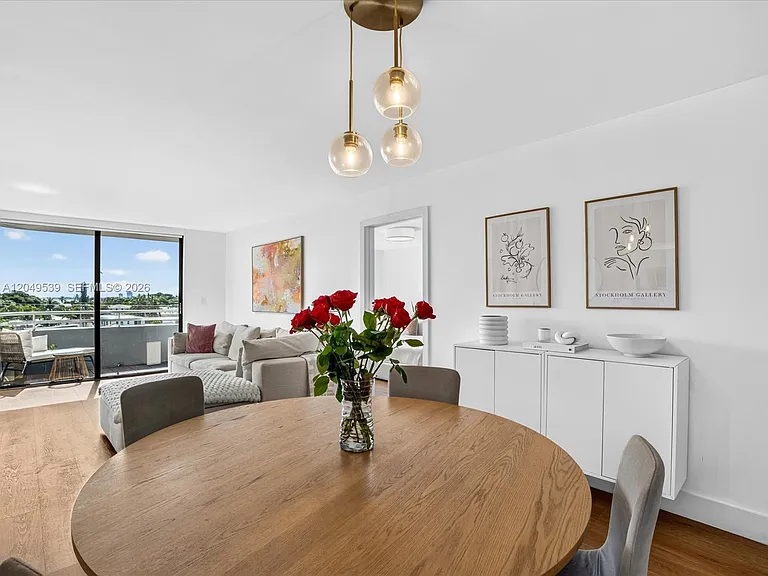 8201 Byron Ave #502 — Photo 3
