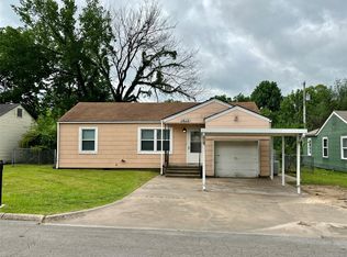 1613 Center Ln, Muskogee, OK 74403