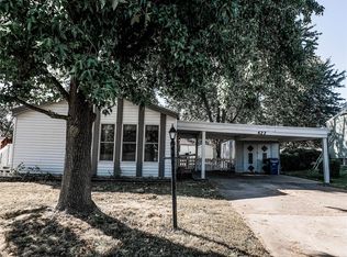 422 Feise Rd, O'Fallon, MO 63368