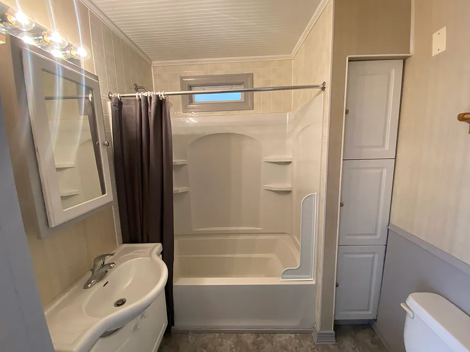 207 E Grand Ave #207