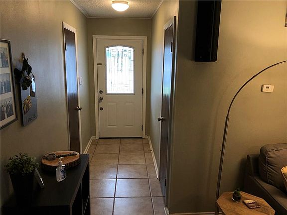 2nd image of 7409 Janetta Dr