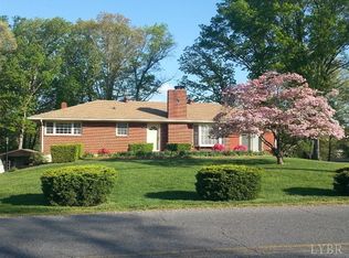 208 Alta Ln, Lynchburg, VA 24502