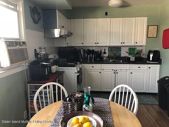 4th image of 76-82 Seymour Ave #2