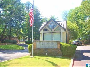 203 Gables Dr, Birmingham, AL 35244