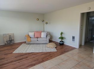 9422 Valley View St APT C, Cypress, CA 90630