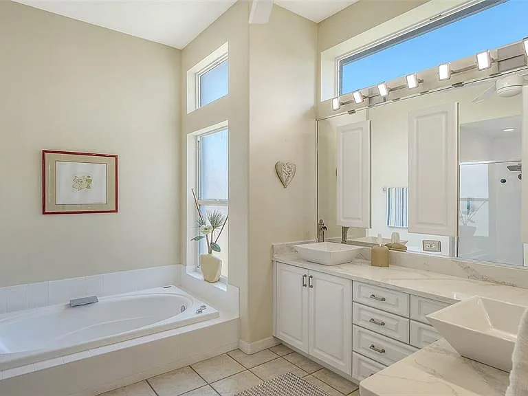 5811 White Oak Bayou Ct — Photo 18