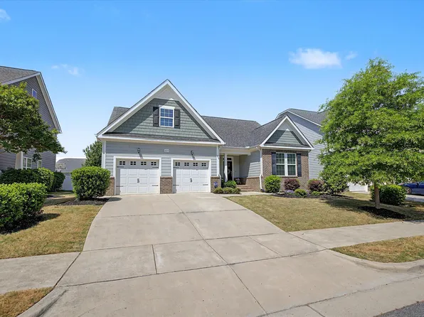 623 Heartland Flyer Dr, Knightdale, NC 27545