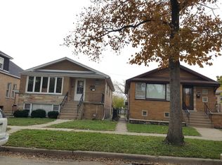 7327 W 57th St #1, Summit, IL 60501