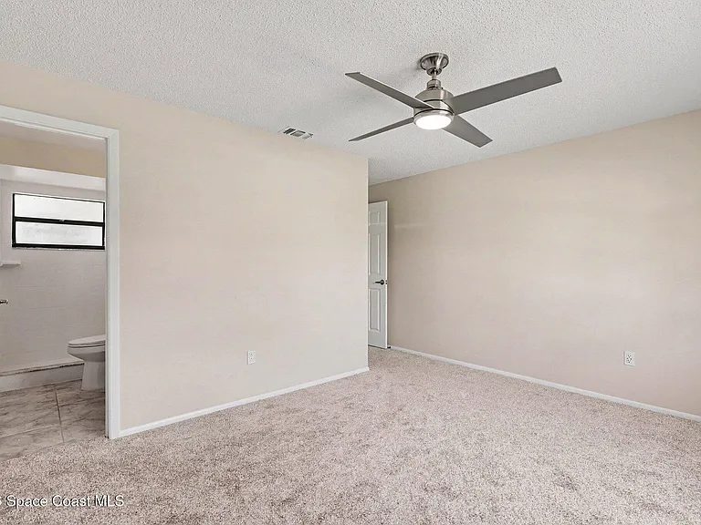 3695 Brentwood Ct — Photo 12