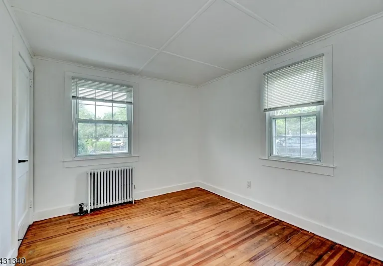 10 Lake Dr — Photo 30