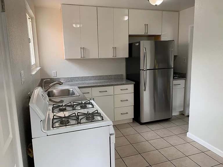 1314 Ashby Ave — Photo 28