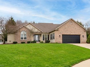 4456 Red Panda Cir NW, Massillon, OH